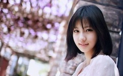 朴妮唛三点尽露